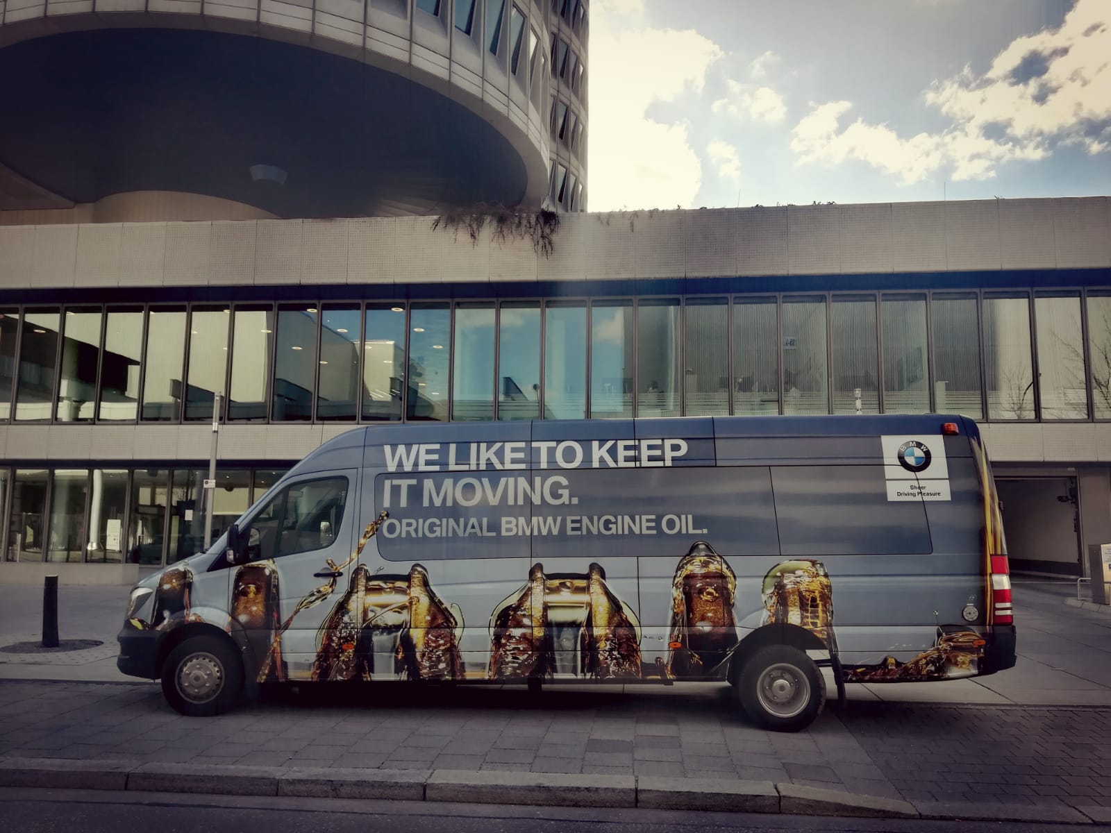 BMW Bus Motiv | KLETT VISCOM | Marketing & Websites aus dem Ländle